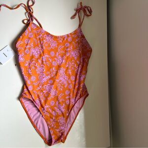 Xirena NWT Swimsuit One Piece Floral Lined Orange Pink Cheeky Size Large Resort